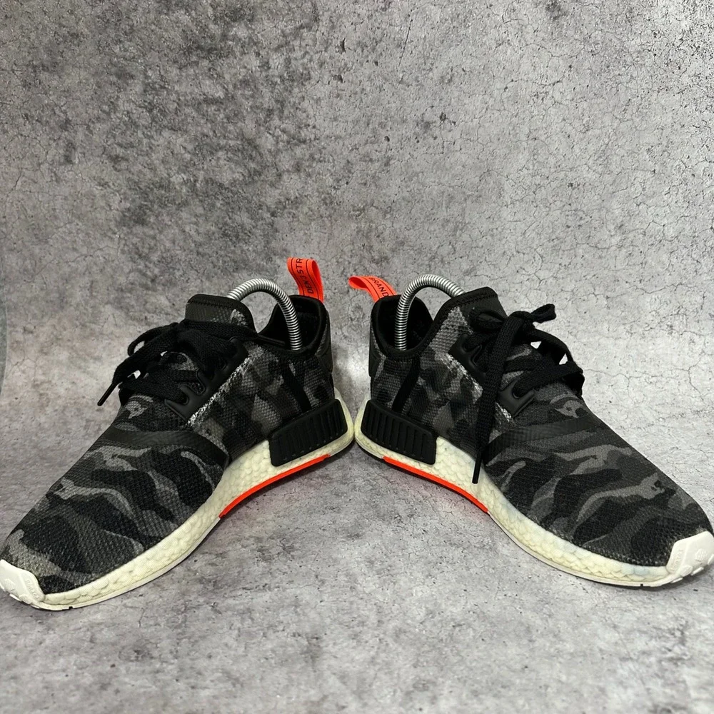 Adidas NMD R1 Sneakers Mens Size 6 Grey Camo G27947 Boost Low Top Shoes